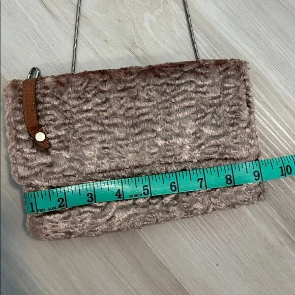 United Colors of Benetton teddy shoulder bag - Picture 2 of 11